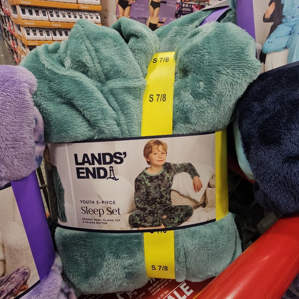 Lands' End Youth' 3 Piece Pajama Set. Hooded Robe, Pajama Top/Bottom. ColorGreen